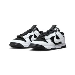 Nike Air Dunk Jumbo - Black / White